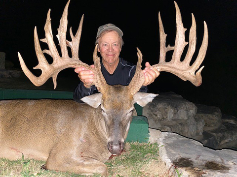 Massive Texas Whitetail (Estate)
