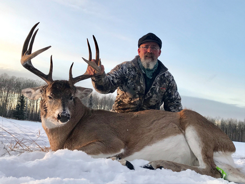 Alberta Trophy Whitetail Hunt